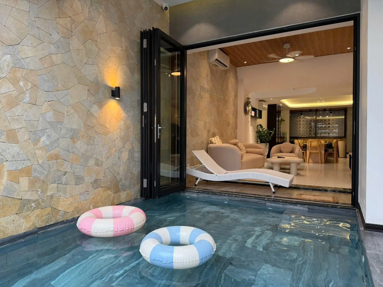 🌿4룸 풀빌라 | 프라이빗 수영장 · 가든 BBQ · 가성비 최고 가족 숙소