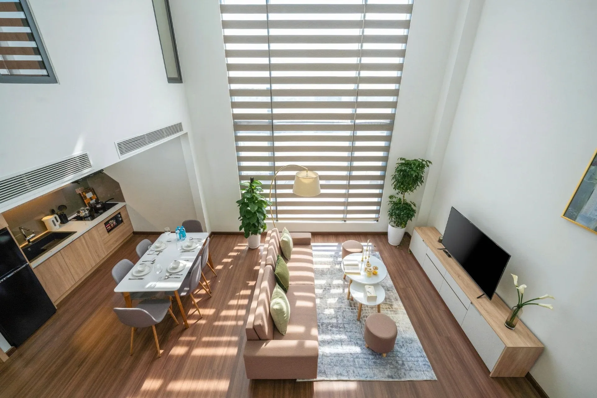 🏙 시티뷰 복층 2BR 100m² | 다낭 중심 라이프스타일